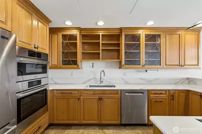 2021 1st Avenue #C12, Seattle, WA 98121 - Photo 5