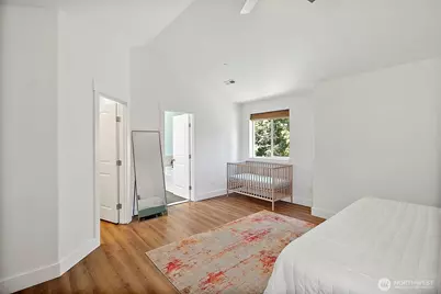 11005 179th Avenue Ct E, Bonney Lake, WA 98391 - Photo 11