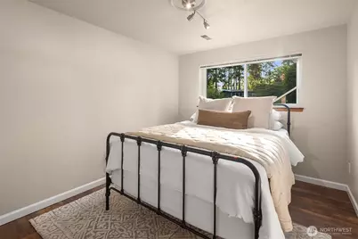 23823 86th Avenue W, Edmonds, WA 98026 - Photo 25