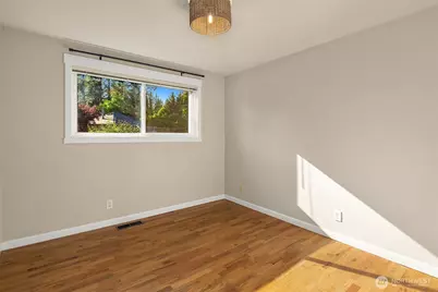 23823 86th Avenue W, Edmonds, WA 98026 - Photo 19