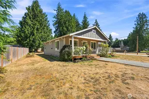 1087 Idlewood Dr, Camano Island, WA 98282 - Photo 3