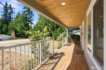 1087 Idlewood Drive, Camano Island, WA 98282 - Photo 7