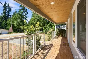 1087 Idlewood Dr, Camano Island, WA 98282 - Photo 7