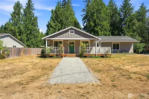1087 Idlewood Dr, Camano Island, WA 98282 - Photo 1