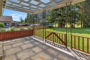 21 Maple Leaf St, Raymond, WA 98577 - Photo 17