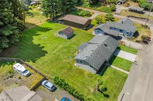 21 Maple Leaf St, Raymond, WA 98577 - Photo 31