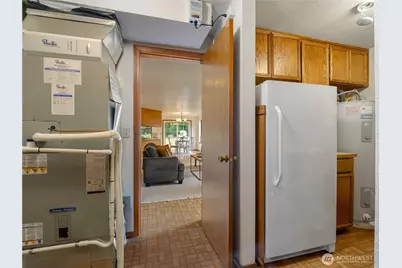 501 E 82nd Street, Tacoma, WA 98404 - Photo 27