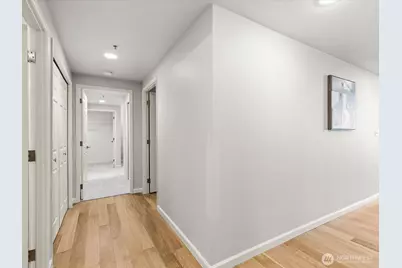 177 107th Avenue NE #816, Bellevue, WA 98004 - Photo 17