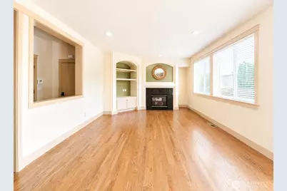 18626 37th Dr SE, Bothell, WA 98012 - Photo 9