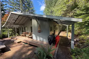 10 Creek Ct, Brinnon, WA 98320 - Photo 3