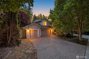 10521 NE 120th St, Kirkland, WA 98034 - Photo 1