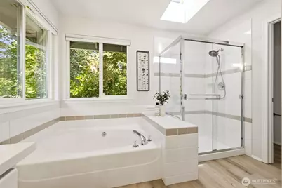 10521 NE 120th Street, Kirkland, WA 98034 - Photo 19