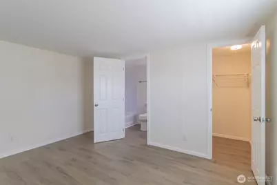 6201 203rd Avenue SW #9, Grand Mound, WA 98531 - Photo 11