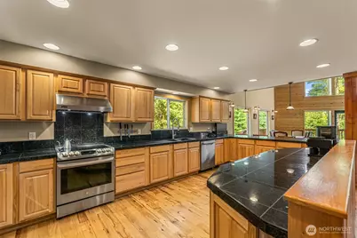 6725 Forest Ridge Drive, Wenatchee, WA 98801 - Photo 11