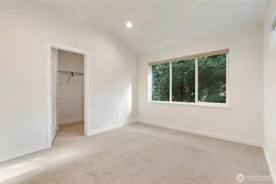 115 N 105th Street #B, Seattle, WA 98133 - Photo 19