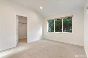 115 N 105th St, Seattle, WA 98133 - Photo 19