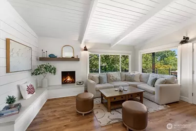 9514 Goodman Avenue, Gig Harbor, WA 98332 - Photo 13