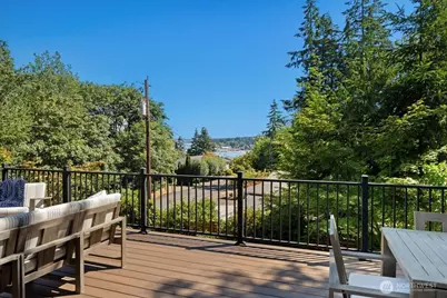 9514 Goodman Avenue, Gig Harbor, WA 98332 - Photo 3