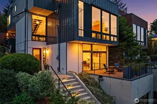 431 26th Ave E, Seattle, WA 98112 - Photo 1
