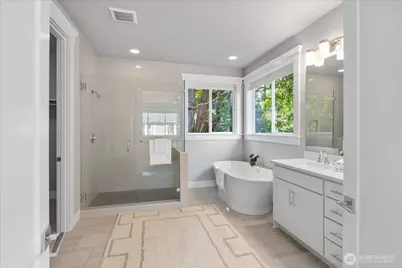 18829 33rd Avenue NE, Lake Forest Park, WA 98155 - Photo 21