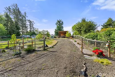 4 Bayshore Road, South Bend, WA 98586 - Photo 37