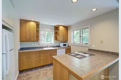 1605 73rd Avenue NE, Medina, WA 98039 - Photo 25