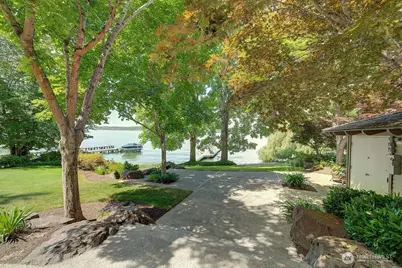 1605 73rd Avenue NE, Medina, WA 98039 - Photo 3