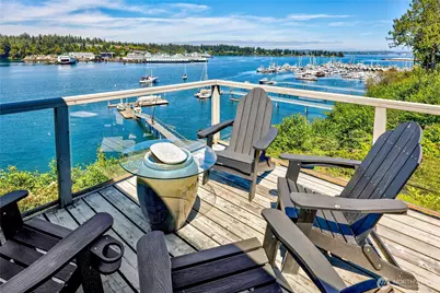 5834 Packard Lane NE, Bainbridge Island, WA 98110 - Photo 1