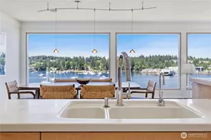 5834 Packard Ln NE, Bainbridge Island, WA 98110 - Photo 13
