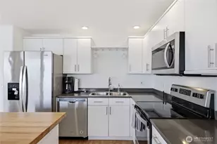 5834 Packard Ln NE, Bainbridge Island, WA 98110 - Photo 29