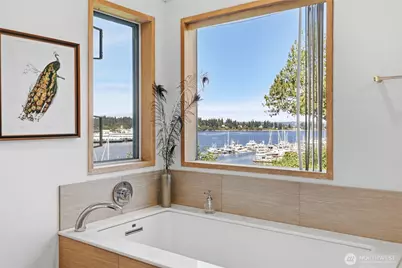 5834 Packard Lane NE, Bainbridge Island, WA 98110 - Photo 21
