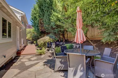 10603 NE 60th Street, Kirkland, WA 98033 - Photo 29