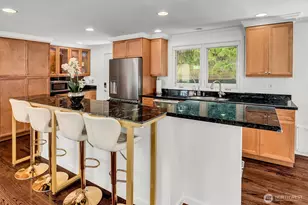 10603 NE 60th St, Kirkland, WA 98033 - Photo 11
