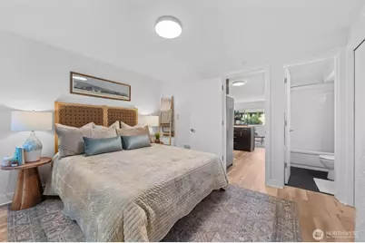 752 Bellevue Avenue E #212, Seattle, WA 98102 - Photo 9