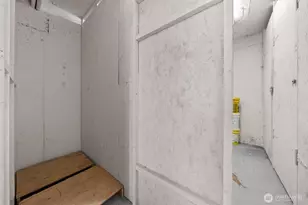 752 Bellevue Ave E, Seattle, WA 98102 - Photo 15