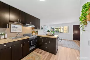 752 Bellevue Ave E, Seattle, WA 98102 - Photo 7