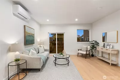 811 NE 125th Street #B, Seattle, WA 98125 - Photo 11