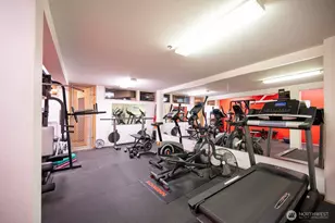 530 Melrose Ave E, Seattle, WA 98102 - Photo 27