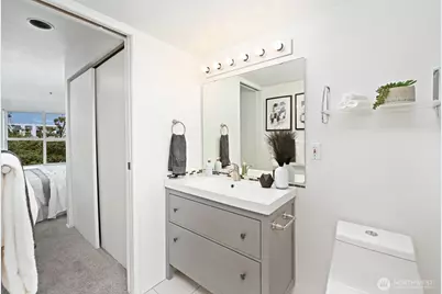 530 Melrose Avenue E #605, Seattle, WA 98102 - Photo 25