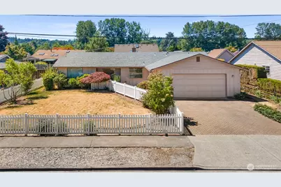 1912 Tacoma Road, Puyallup, WA 98371 - Photo 1