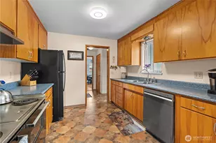 8715 18th Ave E, Tacoma, WA 98445 - Photo 7
