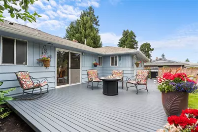 8715 18th Avenue E, Tacoma, WA 98445 - Photo 15