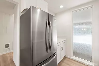 6582 137th Avenue NE #415, Redmond, WA 98052 - Photo 7