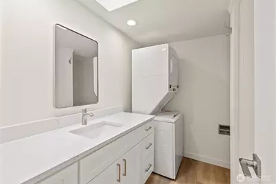 6582 137th Avenue NE #415, Redmond, WA 98052 - Photo 17