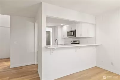 6582 137th Avenue NE #415, Redmond, WA 98052 - Photo 9