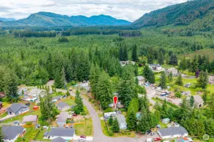 6254 Bellwood Dr, Maple Falls, WA 98266 - Photo 3