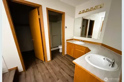 205 Spring Place, Enumclaw, WA 98022 - Photo 7