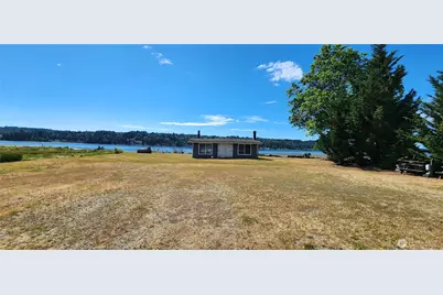621 NE Gladwin Road #3, Belfair, WA 98528 - Photo 3