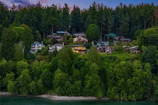 6400 NE Agate Beach Ln, Bainbridge Island, WA 98110 - Photo 3