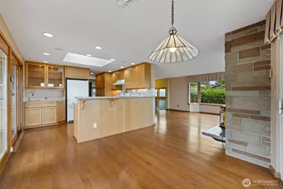 6107 Hawthorne Terrace NE, Tacoma, WA 98422 - Photo 9
